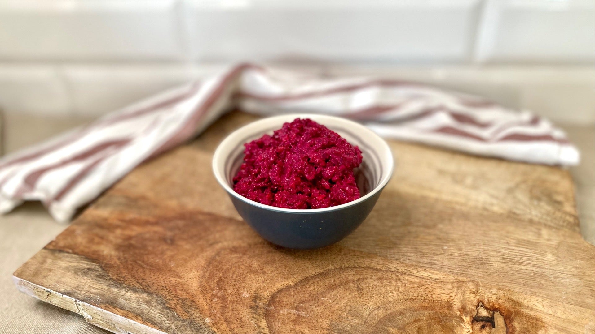 Raw beetroot dip with organic spices